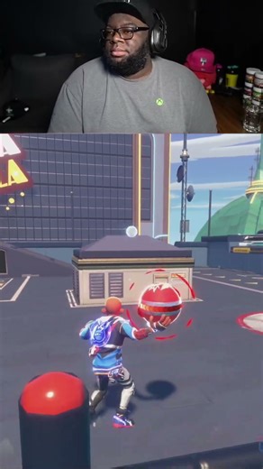 Pushed them off the map in old Knockout City clip! #FallintoShorts