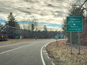 New Signage On North Maple Street In Enfield To Properly Direct Trucks