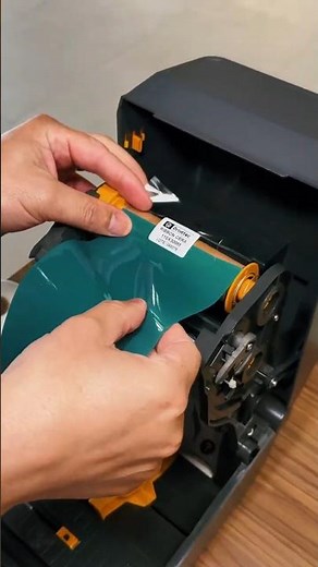 COMO INSTALAR RIBBON E A ETIQUETA NA ZEBRA ZD230 | PRINTTEC #zebra #ecommerce #informatica#printer