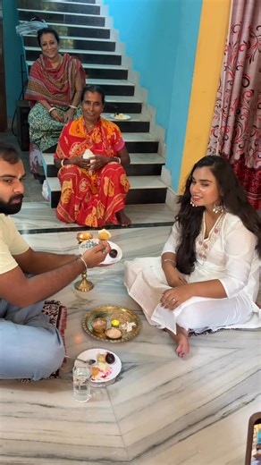 Bhai ne itni sari mithai kyu ek bari mei hi dedi mujhe 🤦🏻‍♀️ | Limu Mallick