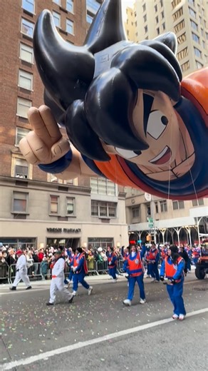 Toei Animation on Instagram: "Goku made it! Flying through the streets of New York City in the 99th Macy’s Thanksgiving Day Parade! 🐉🗽 #DragonBall #macysparade @macys #ThanksGoku2025"