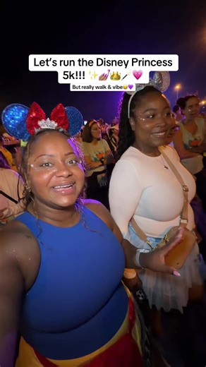 Snow White and Cinderella had a ball out there!! ✨ Are you running races for Princess weekend?? Lmk!! @Disney Parks We’ll also be at yoga on Monday! 💗 #running #slowrunner #rundisney #rundisneyprincesshalf