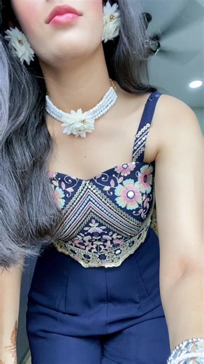 simmi🦋 (@sims__18)’s videos with original sound - simmi🦋