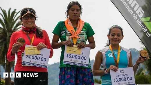 Mexican Tarahumara woman wins 50km race wearing sandals