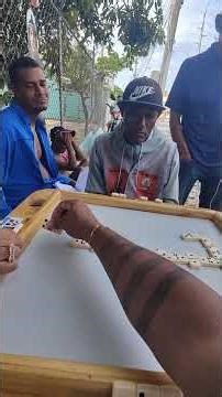 jugar dominó por jugar