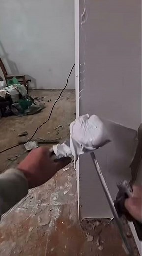 How to plaster a small wall clean with putty #satisfying