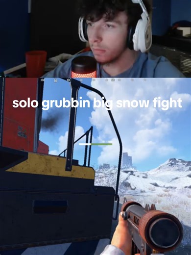Solo Grubbin: Epic Big Snow Fight in Rust Game