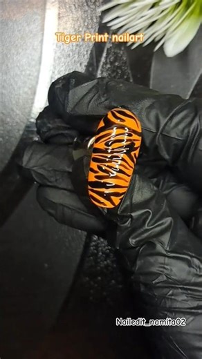 Easy Tiger Print Nail Art design | Step By Step Tutorial ✨️🐅💅 #nailart #nails #shorts