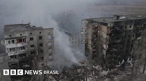 Guerra na Ucrânia: imagens aéreas mostram destruição em Borodyanka após ataque russo - BBC News Brasil