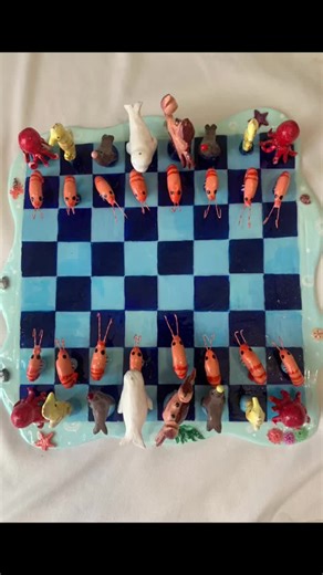 How I made this Ocean themed chess board!! 🌊🐠🦀🐙🐳🦑🦭🐋🐚🪸🦐🦪 I put tons of thought into all the little details, was fun to bring it all to life!! Turned out to be the perfect cute & functional gift 💙 #bf #gift #giftideas #diy #clay #airdryclay #wip #chess #chessboard #ocean #sea #craft #paint #wire #animals #seaanimals