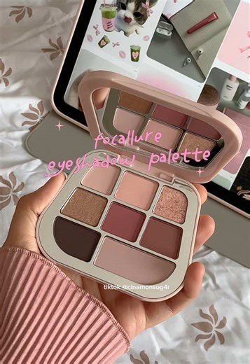 Palet Eyeshadow Terbaik Untuk Raya