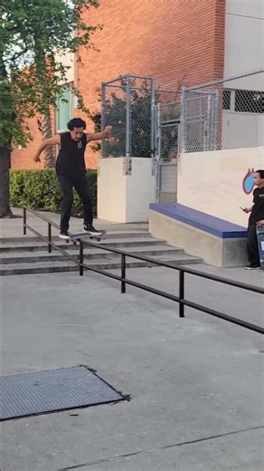 Skating the courthouse LA🛹#skateboarding #skate #reels