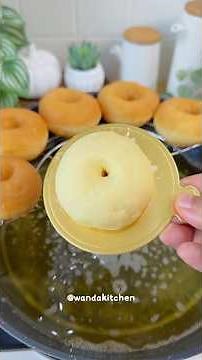 Cara cepat dan mudah membuat donat empuk dan lembut tanpa mixer hasilnya kokoh dan menul menul !!