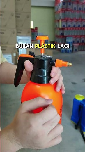 2 Liter Multi-Purpose Pressure Hand Pump Sprayer Gardening Tool Water Spray Bottle