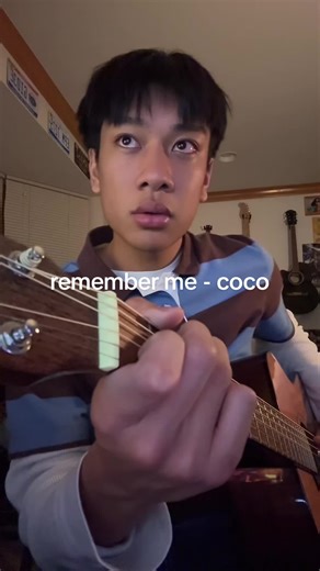 bye bye 2025🥲 #guitar #cover #rememberme #coco #singer | remember me