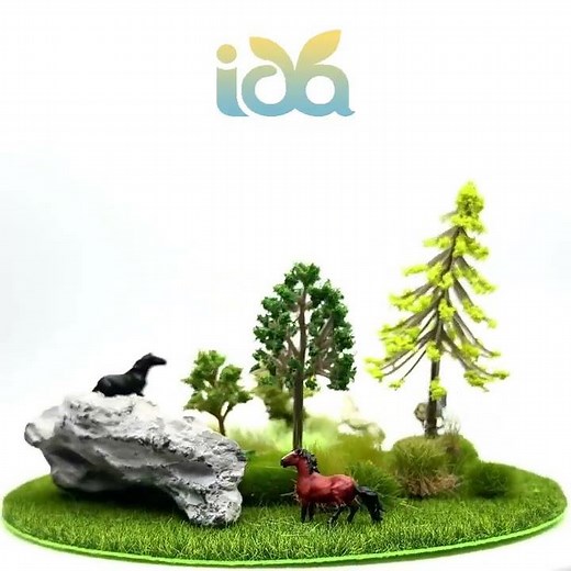 Horse Figurines 1:87 HO Scale Diorama | Miniature Farm Animal Scene