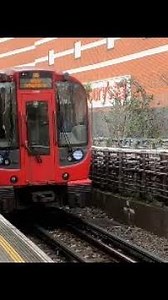 London Underground METROPOLITAN LINE (DRIVERS EYE VIEW) | UXBRIDGE TO ALDGATE (Timelapse)
