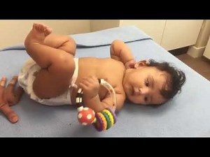 4 month old baby vaccination , baby shots