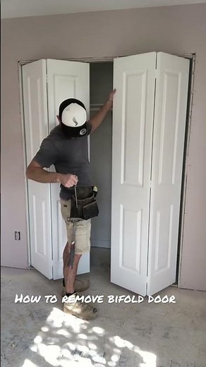 How to remove a bifold door