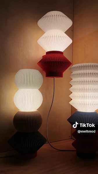 Set some cozy lighting anywhere in your space with the STAK Lamp. This little light can go from table lamp to wall sconce to pendant lamp in seconds. We’re gearing up to launch the STAK on Kickstarter, and for a limited time you can sign up for a discount and early access through the link in our bio. We can’t wait to see all the ways and places people use their STAK Lamps. #staklamps #meltmod #desklamp #tablelamp #lighting #modularlamp #pendantlamp
