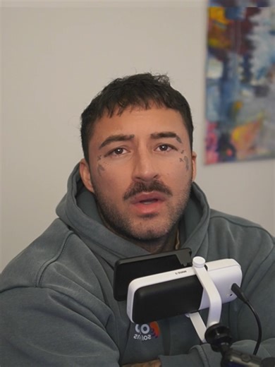 Je vous raconte une histoire vraie qui m’est arrivée récemment avec un client prospect. Sans entrer dans les détails ni nommer personne, c’est exactement le genre de situation que je vois souvent quand une entreprise cherche une solution… mais réalise en chemin que le vrai problème est ailleurs. Comme quoi, des fois, ce n’est pas la technologie le plus gros enjeu, mais les décisions autour. Curieux de savoir ce que vous en pensez. Vous auriez fait quoi à sa place? #TikTokQuebec #FYPQuebec #PourT