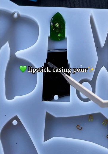 Crafty Resin Keychain Making Tutorial