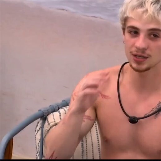 Juliano merece top 3 só pelo coração PURO e GENUINO que tem, esse mlk é literalmente um ser humano MUITO BOM de dentro pra fora... papo de exemplo mesmo saca ? Quem assistiu ele no ppv 24h sabe do que eu tô falando ! #BBB26