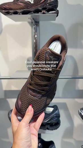 And there were no hour-long waits either! @MIZUNO OFFICIAL STORE #japanshopping #sneakers #outfitinspo #mizunos #japantiktok