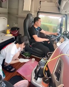 113K views · 423 reactions | Cooking lunch on the road | Simple Life | Facebook