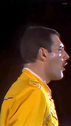 Freddie Mercury's Iconic Voca Improvisation at Wembley
