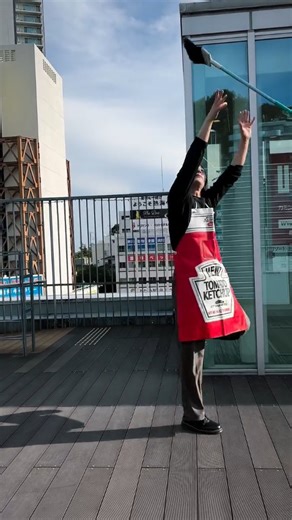 @performance_theatre2 on Instagram: "On this page, current performances from theater and dance masters are shared. You can also direct your clips to us so we can share them.🎭🎭🎭 @workshopbadan.id @performance_theatre2 @teatre.grow 🧠: 🔺 #dance #dancer #contemporarydance #performance #dancefreedom #dancers #akhdramaticartscompany #theaterchoreographyakh"