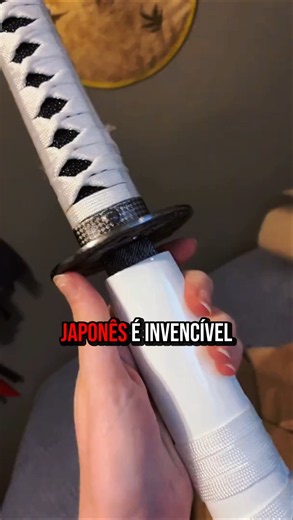 Why the English Saber is INFINITELY Better Than the Japanese Katana