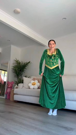 What are you doing in my swamp？ 💚😂 #dance #shrek #viral #couple #funny | Amelie Hargrove