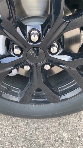 Experience the award-winning 2025 Jeep Grand Cherokee, a blend of sleek, modern design and timeless classic appeal. With low monthly payments of $595 a month, this ride can be yours along with ample legroom, even drivers with LONG get away sticks can fit behind the wheel comfy Get Yours Here➡: https://bit.ly/3EfDfoq | McGrath Auto | Facebook