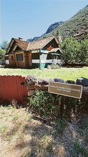 Slide rock Sedona (Live music from Valle,AZ)