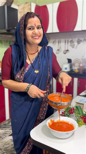 🍅 Tomato Sauce Bana Do #shorts #foodie #foodievlog #foodvlog #recipe #sauce #cooking #foodshorts