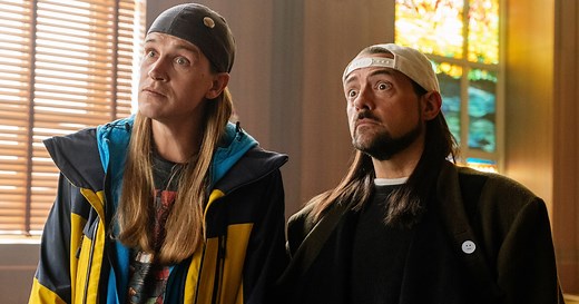 Moose Jaws: Kevin Smith gives a positive update on his killer moose horror film