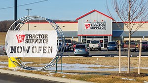 Say hello to 'Gateway East': Tractor Supply Co. opens in newly built Hanover location