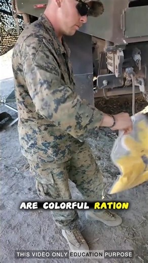 "How Soldiers Eat in the Field 🍲" #MilitaryLife #SurvivalFood #FieldRations