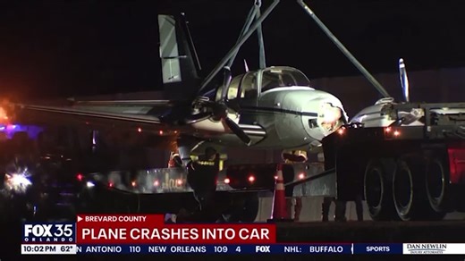 Two Planes Crash Land on Florida Roads