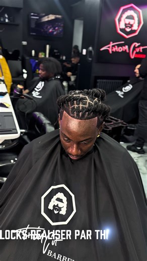#pourtoiii #locks #barber #formation #Thomcut pour des prestations comme celle-ci. Prends ton rendez-vous sur planyti.
