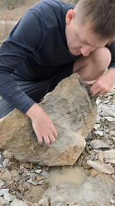 Breaking open rocks to reveal fossils! #rockhounding #fossil #whatgetsyououtdoors #outdoors #reels | Stephen "The Fear" Banaszak