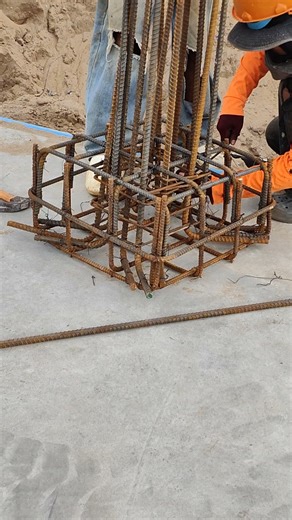 Technical Install column rebar in footing rebar for concrete footing