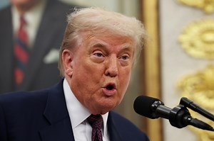 Donald Trump Rages At ABC And NBC, Says They Should Lose FCC Licenses Over “Unfair Coverage”