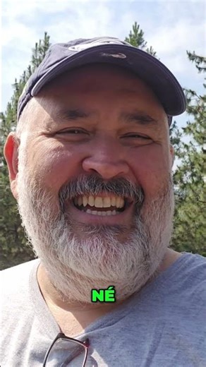 How to Charge a Battery Without Spending Any Money #solarpowerbank #hack