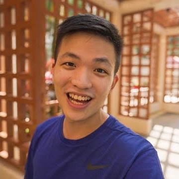 Day In The Life of a UOB Management Associate - Henry