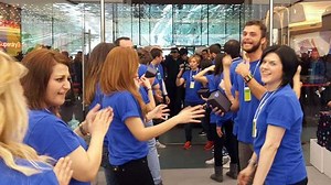 Apple Store İstanbul açıldı