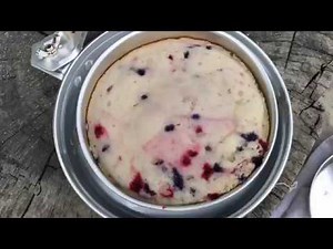 Backpack Oven - Bake a cake on the trail