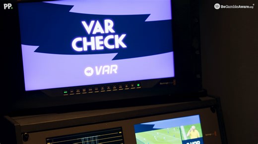 Peter Crouch VAR Skits Pizza Paddy Power