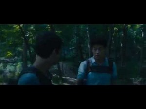 The Maze Runner Deleted Scene Thomas Becomes A Runner
